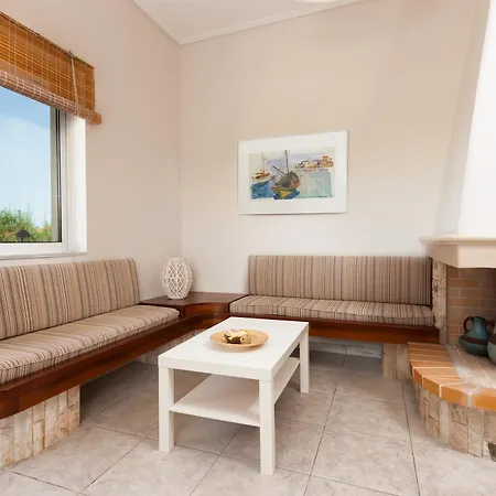Galatea Apartment
