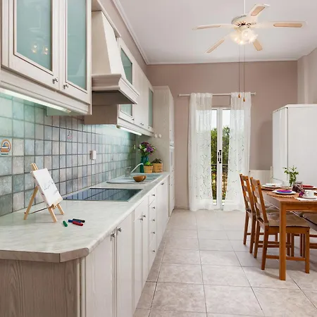 Galatea Apartment