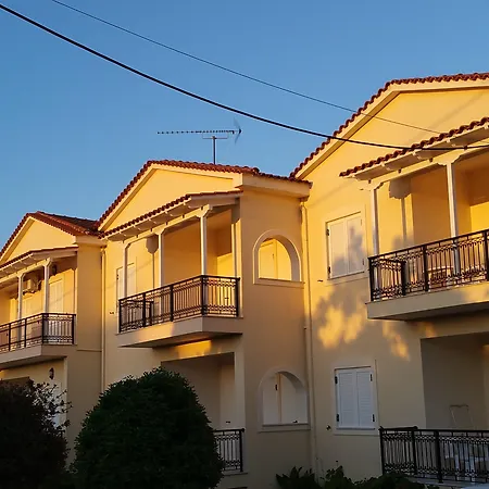 Galatea Apartment *